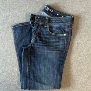 American Eagle cropped jeans